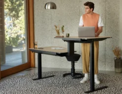 Aeris Active Desk Stehschreibtisch höhenverstellbar in 3 Farben