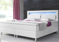 Boxspringbett mit LED