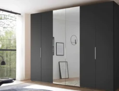 Extenso Kleiderschrank mit Spiegel