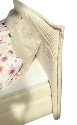 Gina Boxspringbett 180x200 cm Breitcord beige