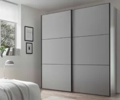 Includo Kleiderschrank mit Innenausstattung