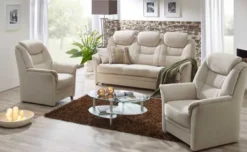 Kiel Sofa und Sessel Set