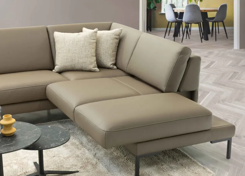 Maximilian Ecksofa mit Relaxfunktion