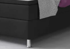 Polsterbett mit LED