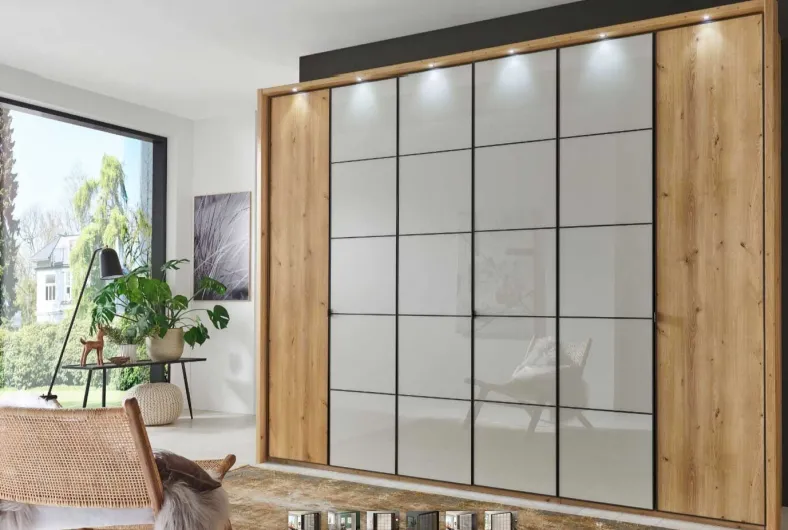 Quito Kleiderschrank mit Glastüren