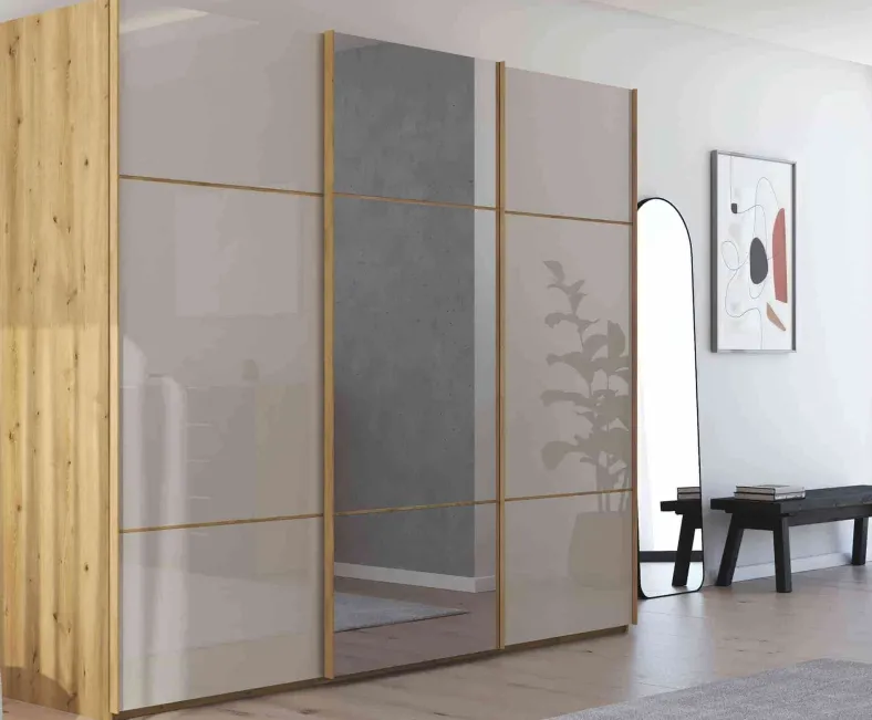 Scale Linea Trio Schwebetürenschrank Glas
