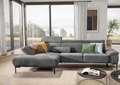 Sofa mit Sitztiefenverstellung