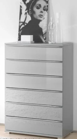Staud Rubin hohe Kommode mit Schubladen