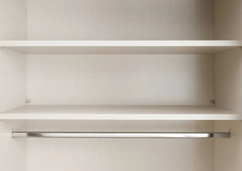 Staud Sinfonie Plus Kleiderschrank eiche