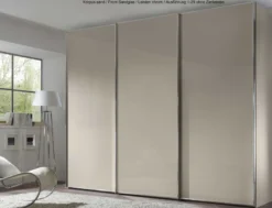 Staud Sinfonie Schwebetürenschrank Glastüren
