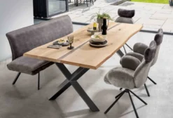 TPT Holztisch mit Metallgestell