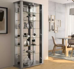 Verschließbare Vitrine
