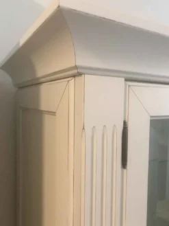 Vitrinenschrank vintage weiss