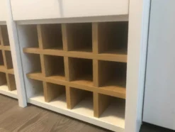 Vitrinenschrank weiß
